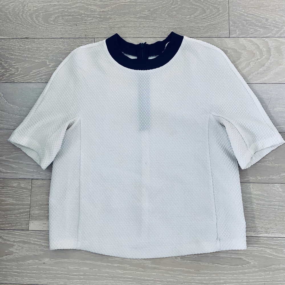 🔸Zara Boxed Blouse in size XS